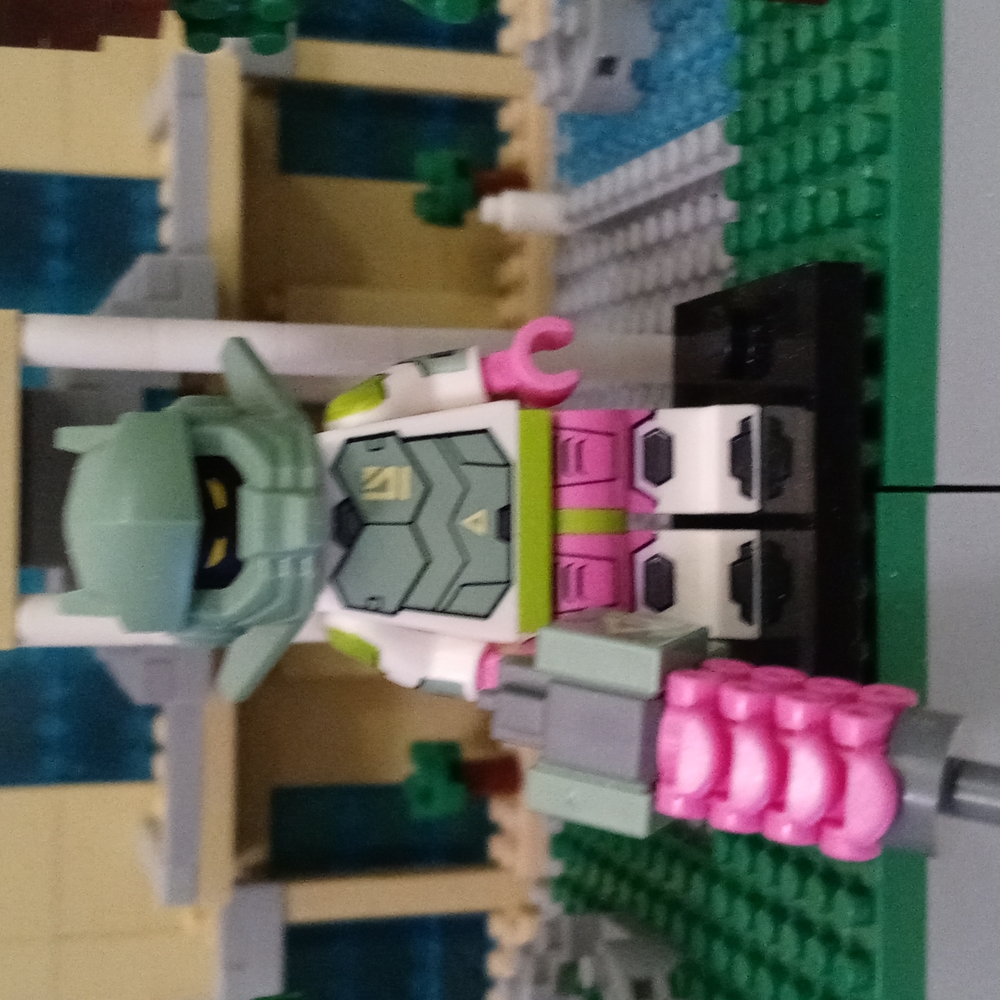 Lego minifigure